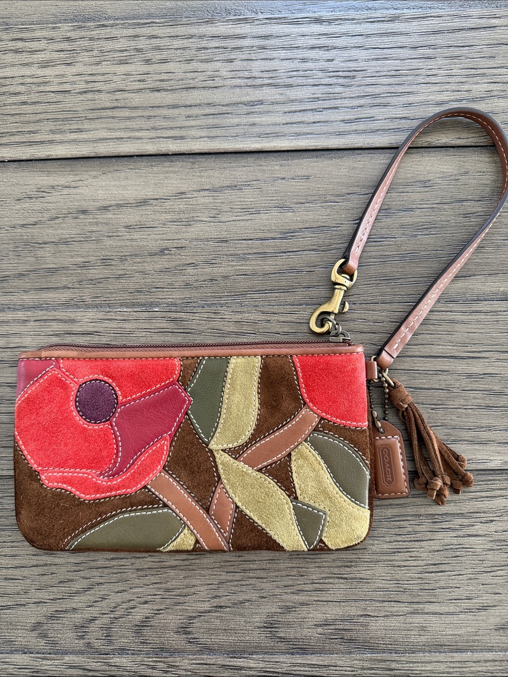 Coach Poppies for Peace 2004 ltd edition suede/leather patchwork wristlet - RARE - Picture 2 of 5